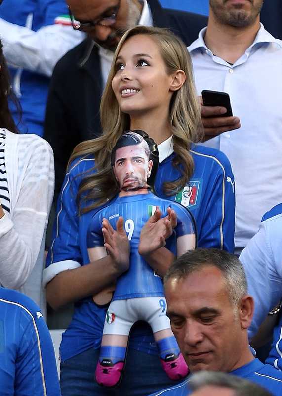 コンプリート イタリア 対 ドイツ 素晴らしいサッカーの写真