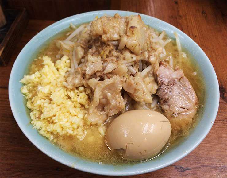 ラーメン二郎全店制覇 ラーメン二郎 池袋東口店 ラーメン ニンニクアブラマシマシ 味玉子 ニュースパス