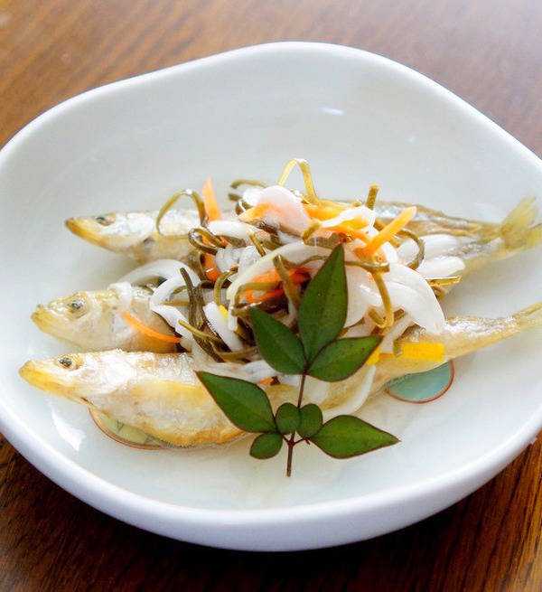 栄養満点の わかさぎ を天ぷらで 基本のレシピをマスターしよう ニュースパス 栄養満点の わかさぎ を天ぷらで 基本のレシピをマスターしよう ニュースパス