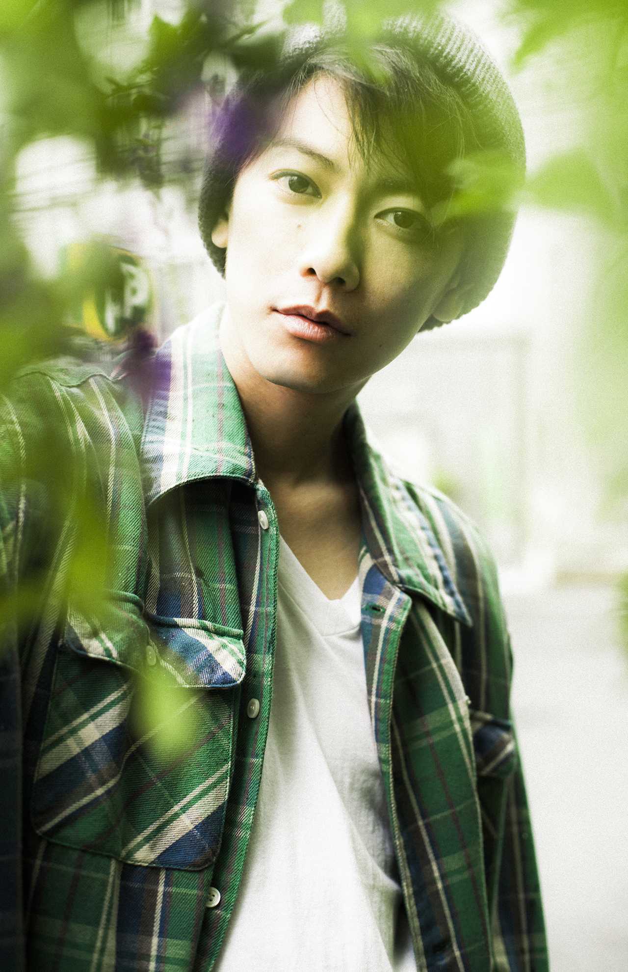 佐藤健 2015年カレンダー：佐藤めくる/卓上カレンダー【Loppi