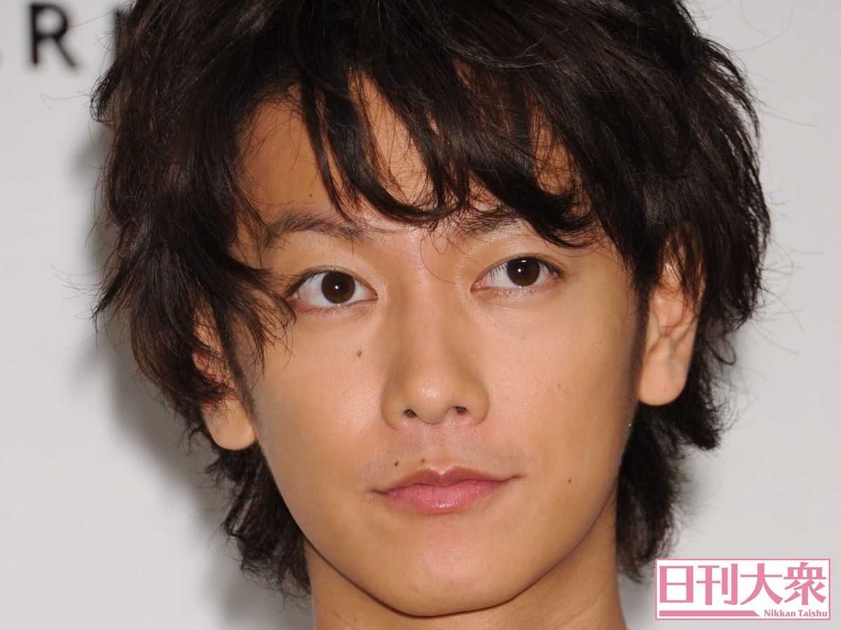 半分 青い 佐藤健29歳 永野芽郁18歳の 年齢差キャスティング が大成功 ニュースパス