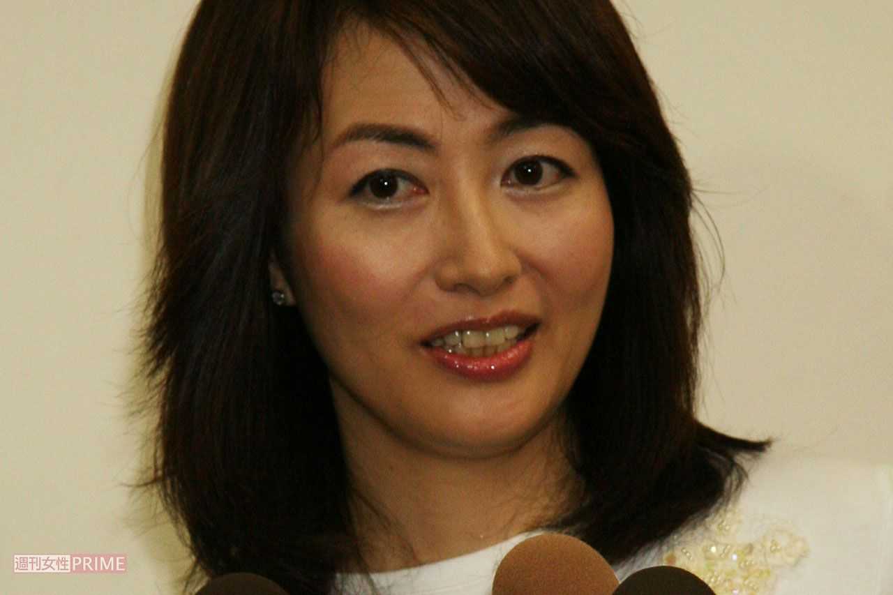 故 有賀さつきさん 一周忌で父がはじめて明かした本当の 病因 ニュースパス