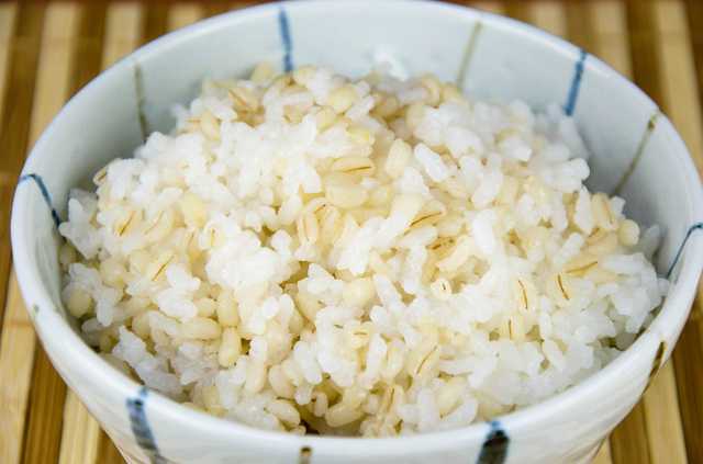 ダイエット効果だけじゃない もち麦 の美容効果 お米ひろば 野口屋 お仕立て米が買えるお米屋 自分だけの究極のお米