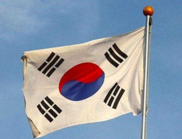 韓国外交部がまた大失態 今度はしわくちゃの国旗を掲げ批判浴びる ニュースパス