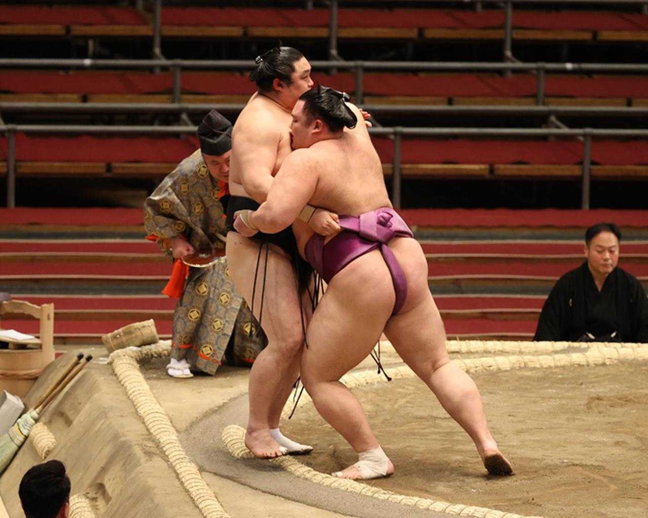 私の 奇跡の一枚 連載59 互いに認め合った 曙貴 の 恋人同士のような2ショット ニュースパス 私の 奇跡の一枚 連載59 互いに認め合った 曙貴 の 恋人同士のような2ショット ニュースパス