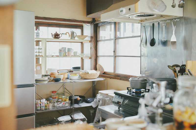 画像: ②器や道具は厳選し、手が届くところに