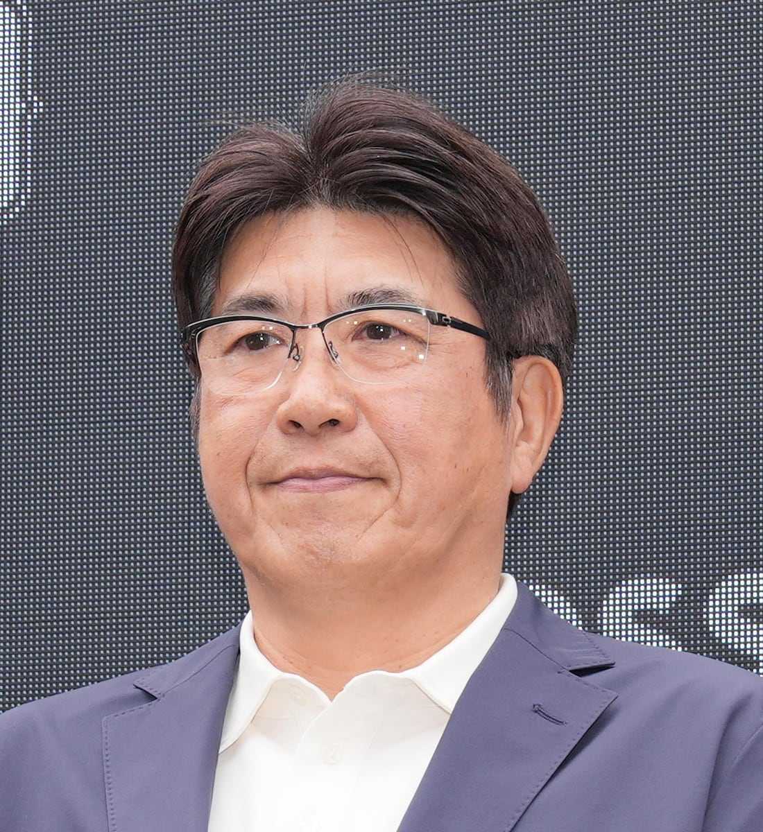 石橋貴明、がん闘病「激やせ」なぜ？ 復帰見通せず恒例特番にも暗雲